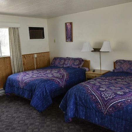 מאונט כרמל ג'נקשן Golden Hills Motel מראה חיצוני תמונה