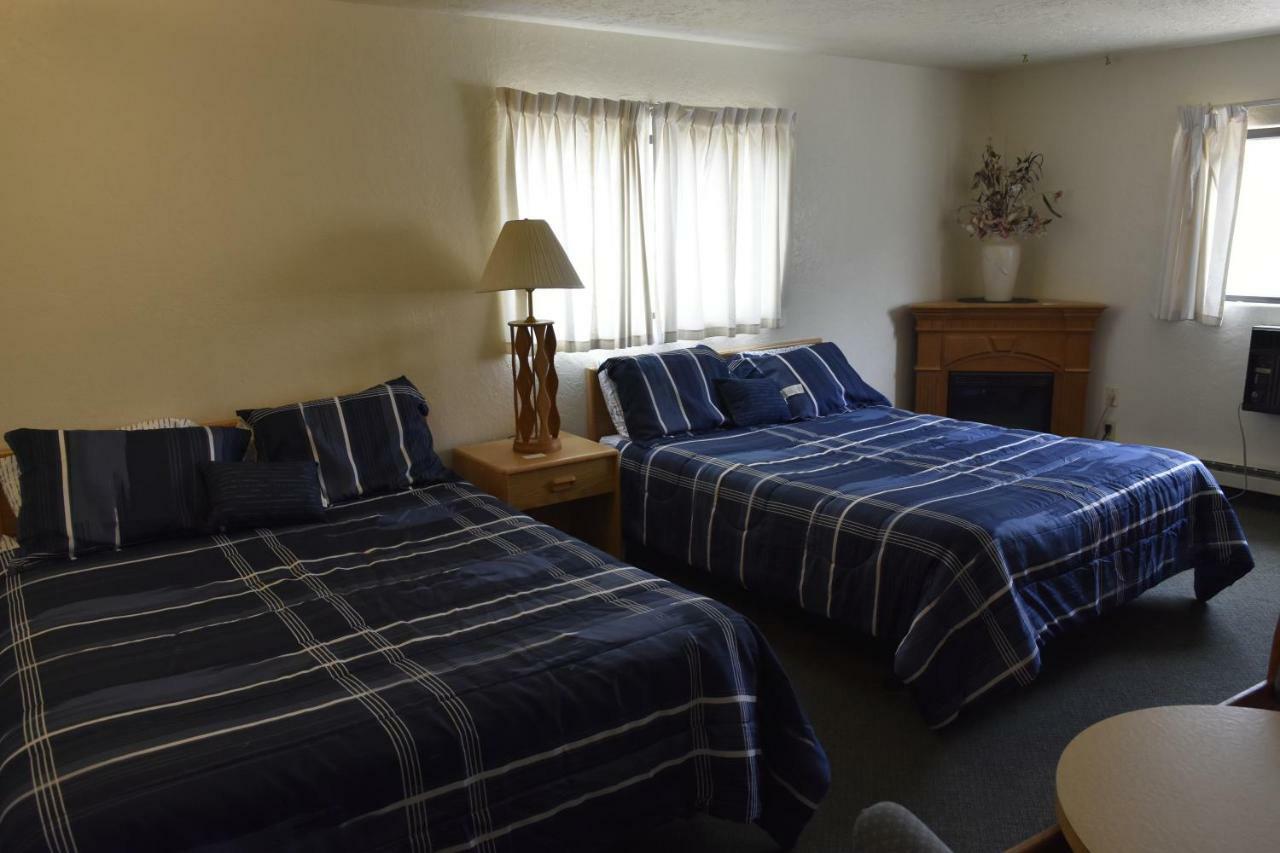 מאונט כרמל ג'נקשן Golden Hills Motel מראה חיצוני תמונה